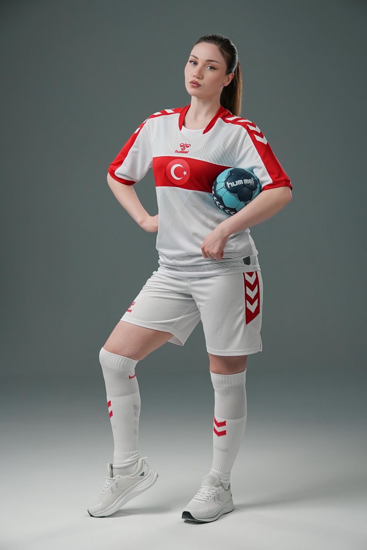 Hummel Milli Takım Forma Beyaz Kadın